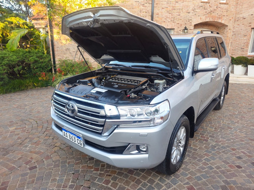 Toyota Land Cruiser 4.5 Td 200 Vx 265cv At W/floormat