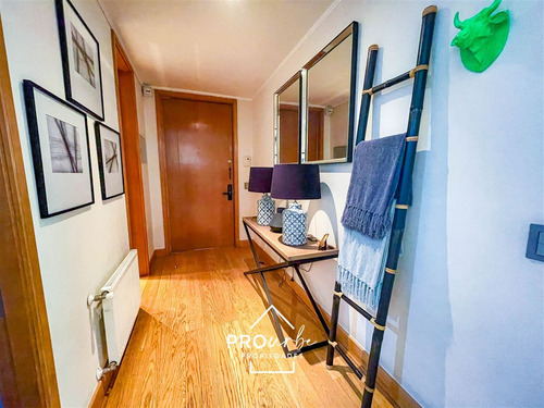 Departamento En Venta De 3 Dorm. Con Jardin En Las Condes