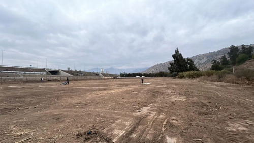 Sitio Comercial 6.427 M² Excelente Exposición Y Conectividad