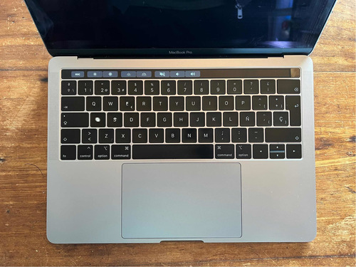 Macbook Pro 13.3 / A2159 / I7 / Ram 16gb / Ssd 256gb