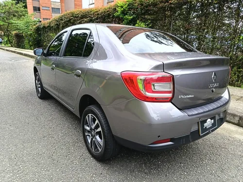 Renault Logan 1.6 Intens Aut