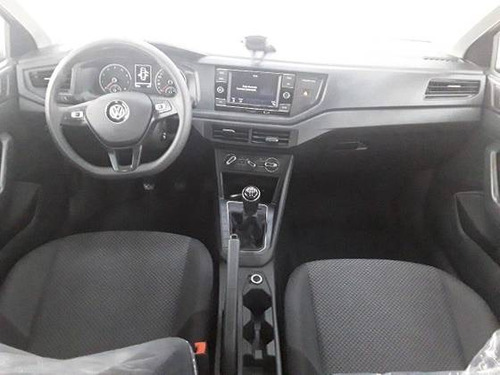 Imagem 3 de 9 de Volkswagen Virtus 1.6 Msi Total Flex Manual