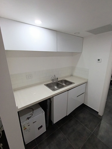 Venta O Alquiler De Casa A Estrenar. 4 Plantas, Full Amenities- Banfield O.