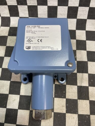 United Electric H100-702 Pressure Switch, H100702, Ships Ggj