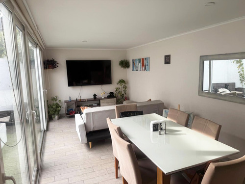 Townhouse 3 Dormitorios En Excelente Ubicación Providencia