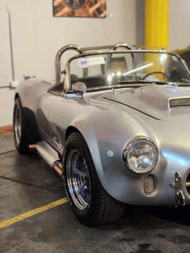 Ford Cobra Biscayne Roadster