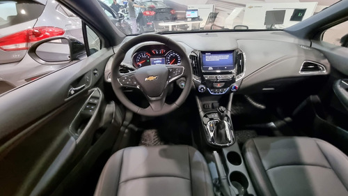 Imagen 12 de 16 de Chevrolet Cruze Rs 5 Puertas Automático 0km 2022 Vm Lh6