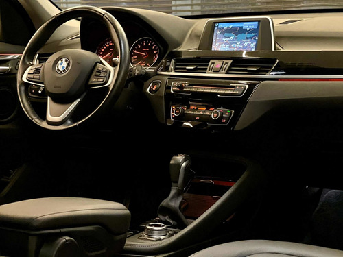 Imagem 9 de 15 de Bmw X1 2.0 Turbo Activeflex Sdrive20i Xline 2018 70.000km