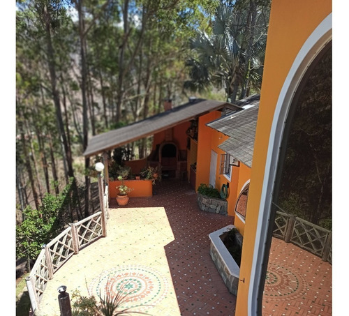 Imagen 22 de 24 de Hermosa Quinta Ubicada En La Mejor Zona De La Ciudad