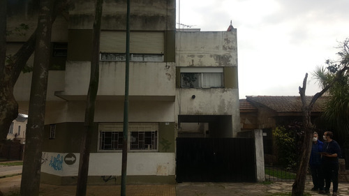 Imagen 2 de 10 de Departamento De 2 Ambientes Villa Ballester C/coch 2 Autos