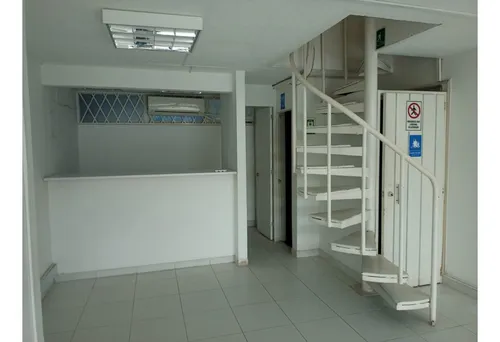 Venta Local De Dos Pisos 59mts2 En Ciudad Jardín, Sur De Cali 7609.