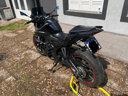 Imagen 2 de 12 de Yamaha Mt03