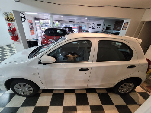 Toyota Etios 1.5 X 6mt My19
