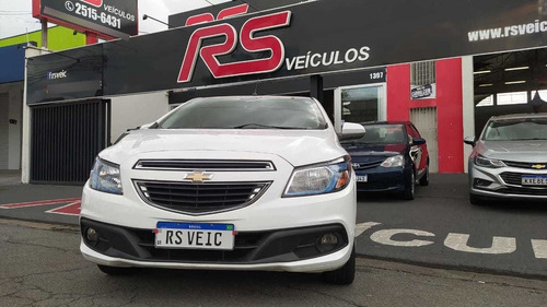Imagem 7 de 14 de Chevrolet Prisma 1.4 Lt Spe/4