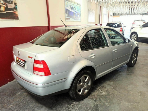 Bora 2.0 Comfortline 05 Aut Novo Troco Favorita Multimarcas