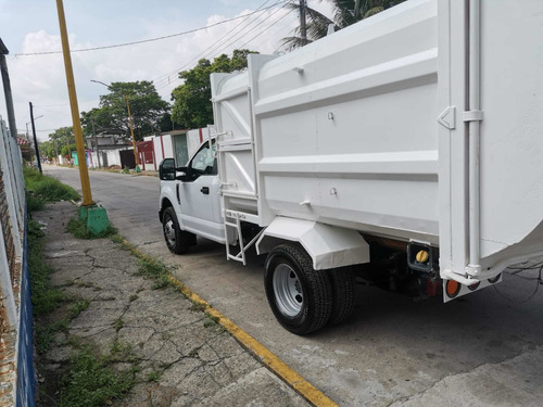 Imagen 7 de 12 de Ford F-350 2020 6.3l Xl 6.2 Plus Ac At