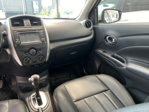 Nissan Versa 1.6 Exclusive At