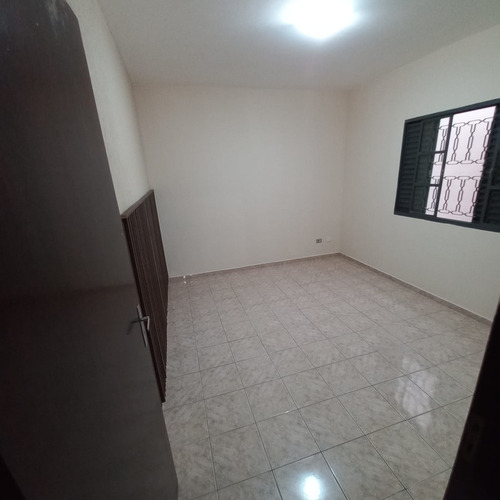 Imagem 2 de 11 de Casa A Venda Com 2 Dormitórios Na Vila Suissa Em Mogi Das Cruzes - Ca00336 - 70249564