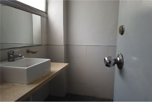 Imagen 2 de 7 de Venta 7 Oficinas En Un Mismo Piso Centro