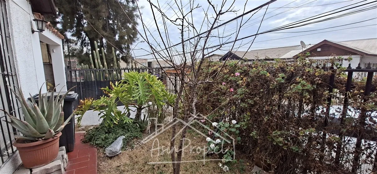Imagen 2 de 19 de Casa En Venta De 4 Dorm. En Cerrillos