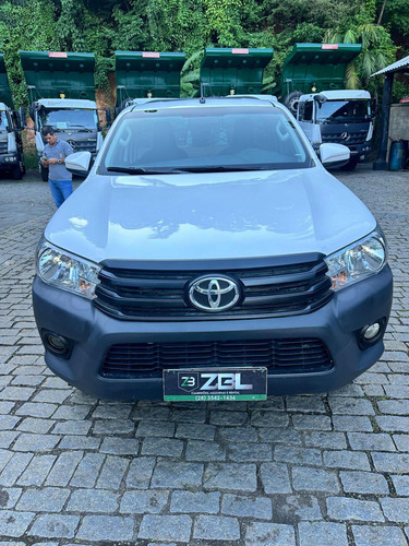 Toyota Hilux 2.8 Tdi Std Cab. Simples 4x4 2p