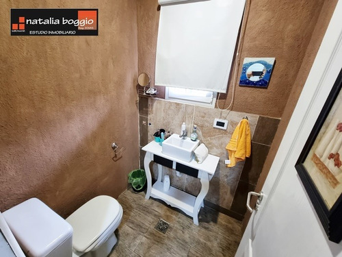 Imagen 6 de 19 de Amplio Chalet 4 Ambientes En Barrio Las Lomas Miramar V4717
