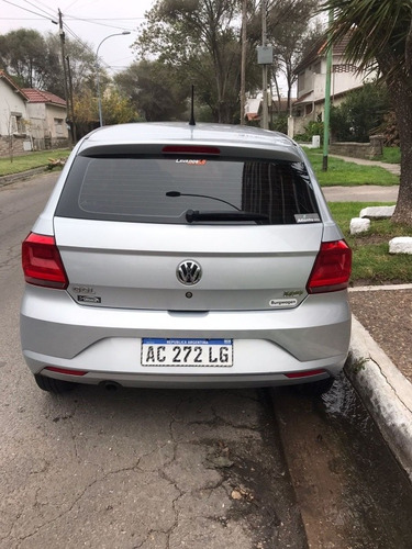 Imagen 4 de 7 de Volkswagen Gol Trend 2018 1.6 Trendline 101cv 3p