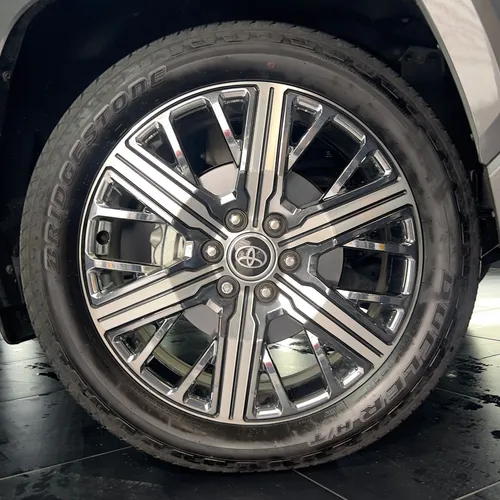 Toyota Sequoia 3.4 Capstone
