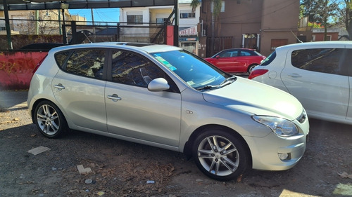 Imagen 1 de 8 de Hyundai I30 2.0 Gls Seg Premium L Manual