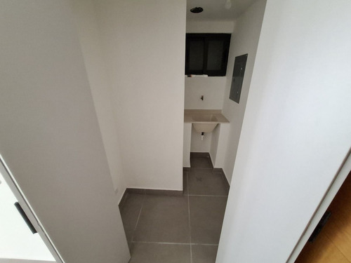Apartamento En Alquiler En Gazcue