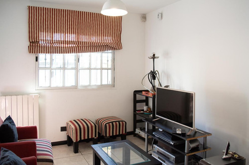 Imagen 11 de 30 de Hermoso Chalet De 6 Amb - San Isidro