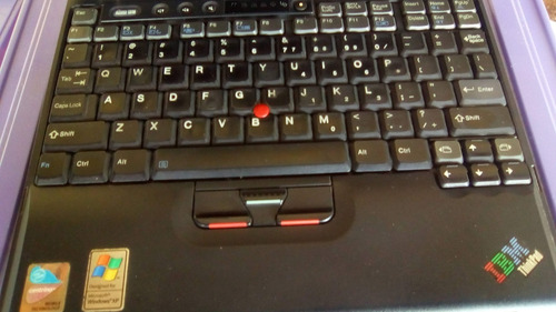 Notebook Ibm Thinkpad X31 Para Retirar Peças Ou Consertar