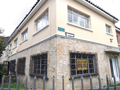 Gran Inversión, Vendo Casa  Conservación  En El Barrio La Soledad. 
