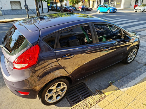 Ford Fiesta Kinetic Design 1.6 Design 120cv Titanium 2012