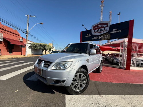 Mitsubishi Pajero TR4 2.0 4x2 Flex Aut. 5p