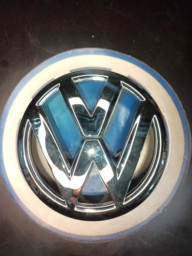 Emblema Delantero Para Volkswagen Fox