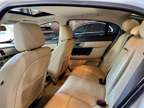Jaguar Xf 2.0 Luxury Turbocharged Gasolina 4p Automático