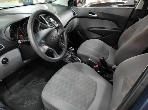 Imagem 17 de 19 de Hyundai Hb20s Comfort Plus 1.6 Flex Autom.