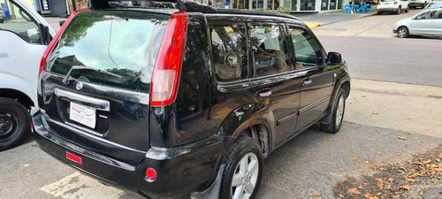 Nissan X-trail 2.5 4x4 At Titular Al Dia Permuto Financio
