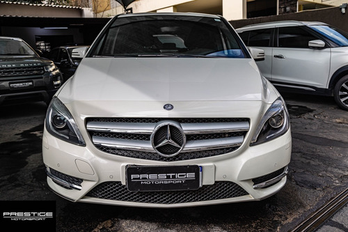 Imagem 3 de 10 de M Benz B200 Ano 2014