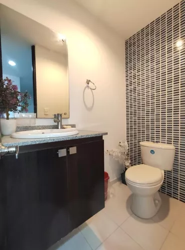 Apartamento En Venta En Colsag. Cod V22587