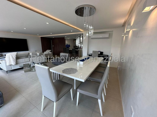 Apartamento Piso Bajo 178 M² 3h, 4b, 2p, Residencias Alto Hatillo Humbold Con Pozo De Agua En Venta En Alto Hatillo Calle El Pauji Caracas