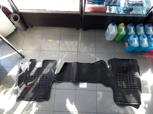 Cubre Alfombras Vapren Para Iveco Linea Liviana 2011 Tector