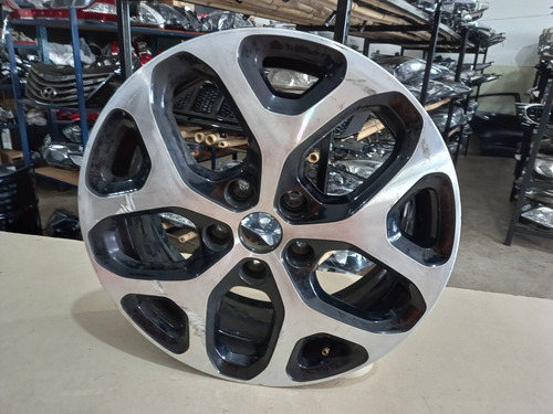 Roda Aro 17 Renault Captur Original Com Riscos (Usado)