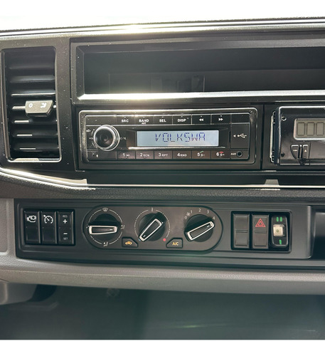 Vw 9-170 Ano 2022 Baú 7m 4x2 Único Dono Financia Até 100%