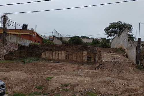 Terreno En Paseos De Sayavedra Con Excelente Vista Al Bosque De Condado De Sayavedra