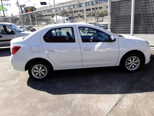 Imagem 6 de 9 de Renault Logan 1.0 12v Sce Flex Zen Manual