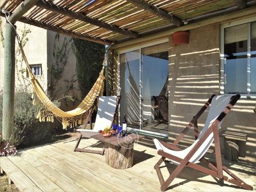Bien Al Este - 2 En Punta Del Diablo