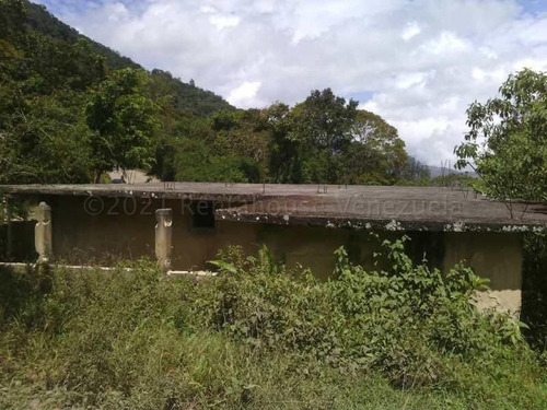 Imagen 10 de 15 de Ls Vende Terreno El Junquito Via Carayaca 23-8873