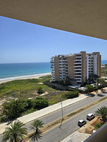 Moderno Apartamento En Punta Pacifico